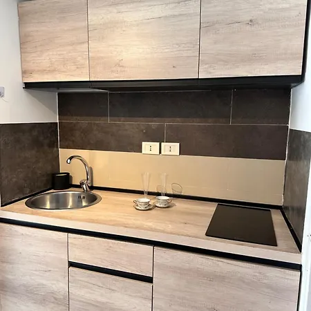 Pietro's Apartament *